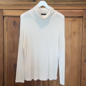 Sanctuary Cream Ribbed Knit Roll collard Long Sleeve Sweater Sz. S